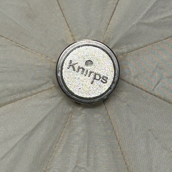 Vtg Knirps Compact Travel Umbrella with Sleeve 35" Neutral Beige Silver Handle - Picture 4 of 8